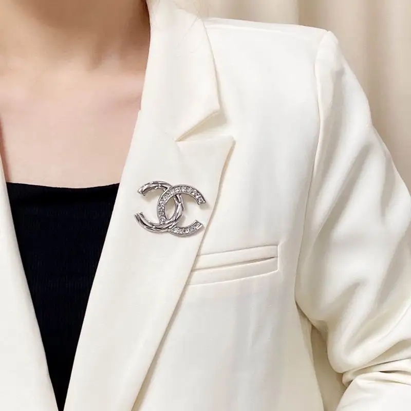 Chanel Brooch 1lyx49 (9)